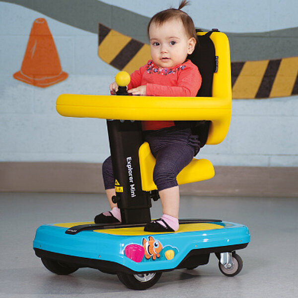 Kinderrehamittel Explorer Mini_FiNiFuchs Permobil Kinderrollstuhl Kinderrehamittel Explorer Mini_FiNiFuchs Permobil Kinderrollstuhl
