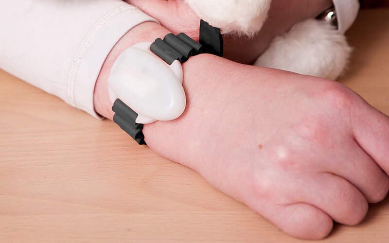 Monitor Epi Care free Epilepsie Überwachung Hilfsmittel Kinder FiNiFuchs