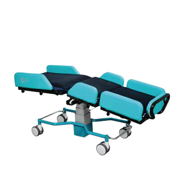 Therapieliege Lisa Becker-FiNiFuchs-Kinderhilfsmittel