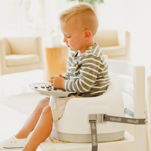 Sitzhilfe Kinder Behinderung multi seat Bumbo booster seat FiNiFuchs Sitze unterwegs Sitzhilfe Kinder Behinderung multi seat Bumbo booster seat FiNiFuchs Sitze unterwegs