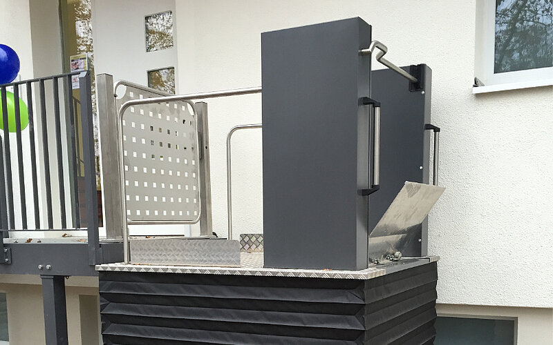 HB1100 Hublift-Rollstuhllift-FiNiFuchs